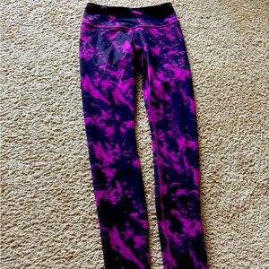 Lululemon Wunder Under Leggings – Tie-Dye Purple/Black  - Size 2